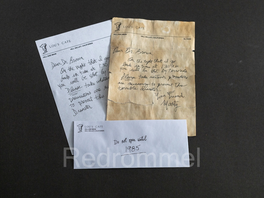 BTTF バック・トゥ・ザ・フューチャーの小道具、マーティからドクへの