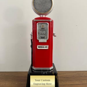 Gaslighter of the Year Award Trophy – Funny Personalized Gift for Friends, Coworkers, or Family – Humorous Office or Party Award
