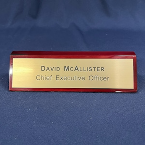 Custom Rosewood Piano Finish Desk Wedge with Gold Nameplate - Personalized Executive Office Name Plate - Custom Engraved Desk Sign Gift