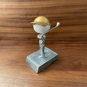 カスタム彫刻ゴルフボールボブルヘッドトロフィー - ゴルフトーナメント優勝者への楽しくユニークな賞、ゴルファーへのパーソナライズされたギフト