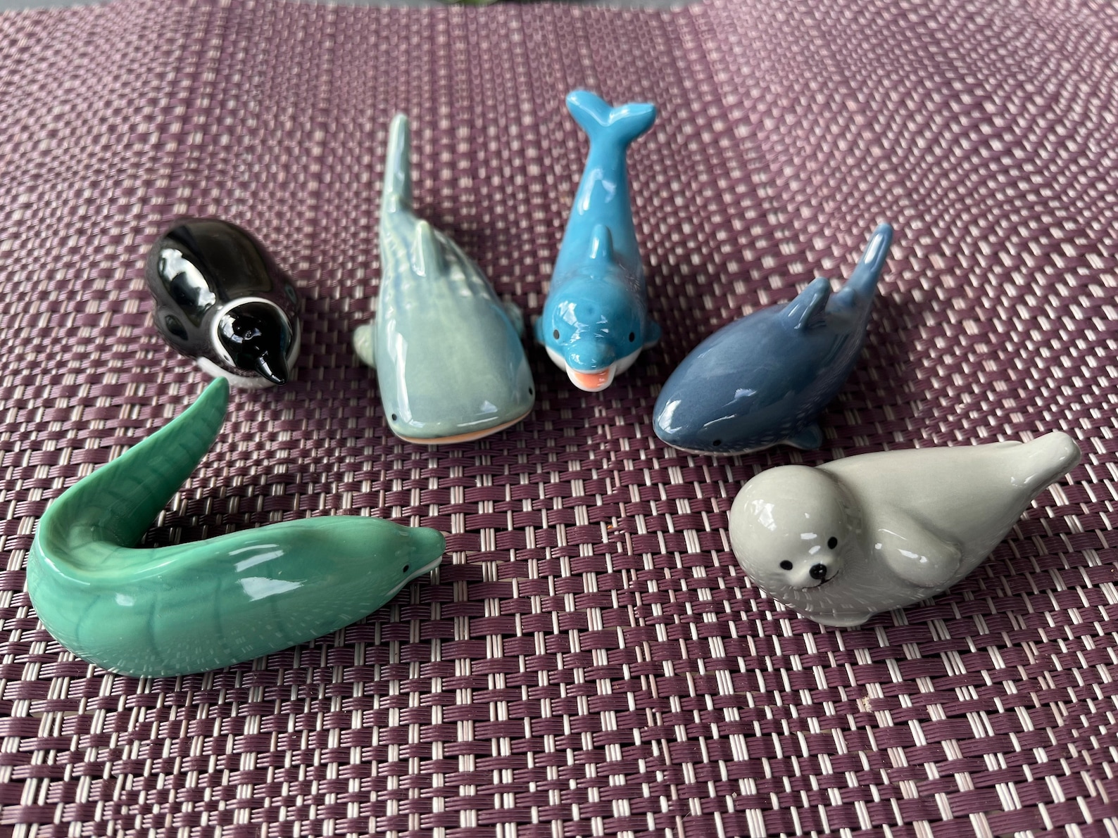Variety of Sea Creature Chopstick Rests: Dolphin/Shark/Penguin/ Seal/Moray Eel I Miniature Animal Ceramic Figurine, Cutlery Rest, Brush Rest