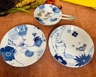 7" Calico / Tabby Cat Plate I Salad Plate, Lightweight Ceramic Dish for Side Dish, Appetizer, Dessert I Trinket Dish