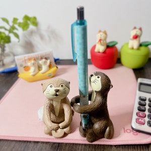 Kawaii Otter Pen Holder I Pen Stand I Brush Holder I Adorable Desk Item I Perfect Gift for Animal Lovers