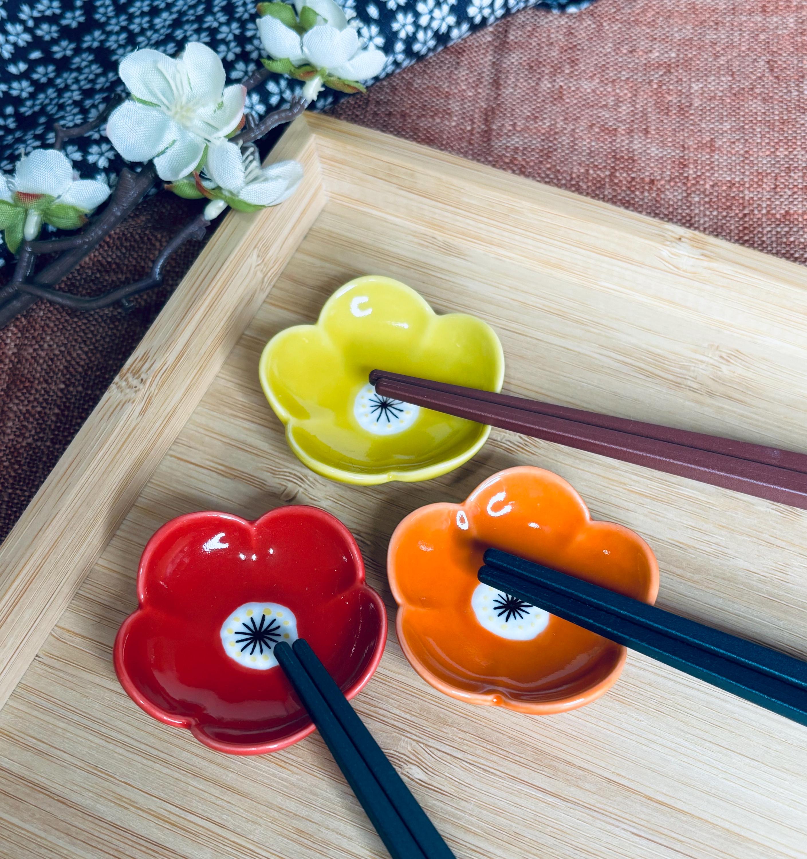 Plum Flower Chopstick Rest / Bright Colours I Cutlery Rest, Brush