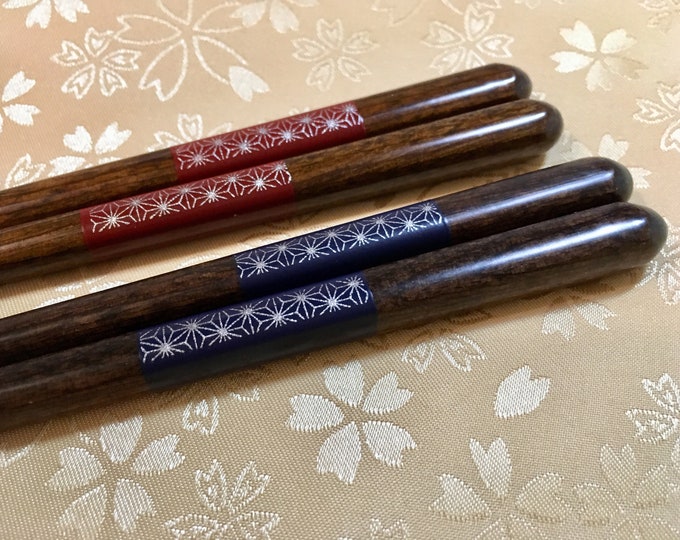 Dishwasher Safe Japanese Chopsticks -- Red or Navy I Perfect gift for Sushi and Ramen lovers!