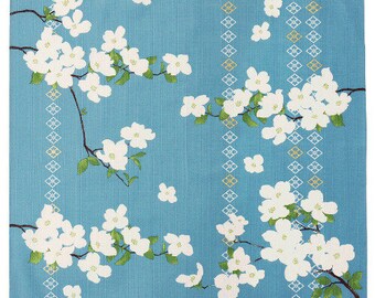 Frühlingsblumen-Furoshiki: „Kousa Dogwood“, 20 Zoll japanischer, langlebiger quadratischer Baumwollstoff/Tuch für Wandteppich, Innenausstattung, Bezug und Öko-Verpackung