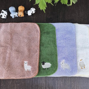 小物 supreme imabari TOWEL 2PACK Supreme Imabari Pocket Folding Towels (Set of 2) (SS23) - $18