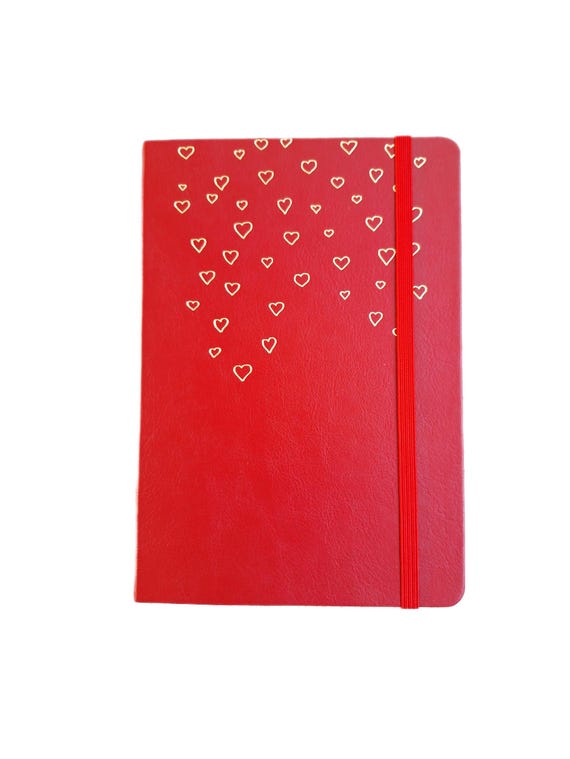 LovedbyGaby A5 bullet journal "hearts"