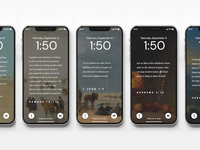 Pu&ograve; includere: Cinque schermate di iPhone che mostrano diversi versetti biblici con un'immagine di sfondo di un dipinto. I versetti sono Romani 12:1-2, 1 Giovanni 1:9, Ebrei 4:16 e altri due. L'ora &egrave; 1:50 e la data &egrave; sabato 9 settembre.