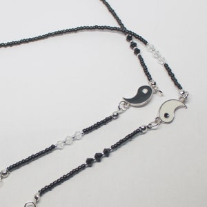 Yin Yang Glasses Chain, Yin Yang Black and White Eyeglass Holder, Yin Yang Sunglasses Chain, Eyeglass Holder, Black/White Spectacles Chain