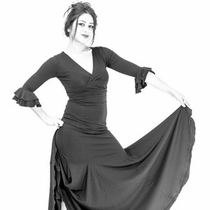 lockerer schwarzer Flamenco Tanzrock