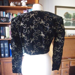 Vtg jacket - crop short button-up empire waist spencer - 1800s Victorian Regency costume - black gold embroidered vines floral velvet S M image 3