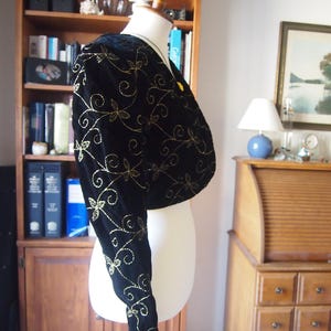 Vtg jacket - crop short button-up empire waist spencer - 1800s Victorian Regency costume - black gold embroidered vines floral velvet S M image 4