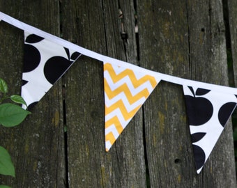 13 Cotton Flag Garland bunting. Flags garland for the holiday. Children's room garland. Cotton garland