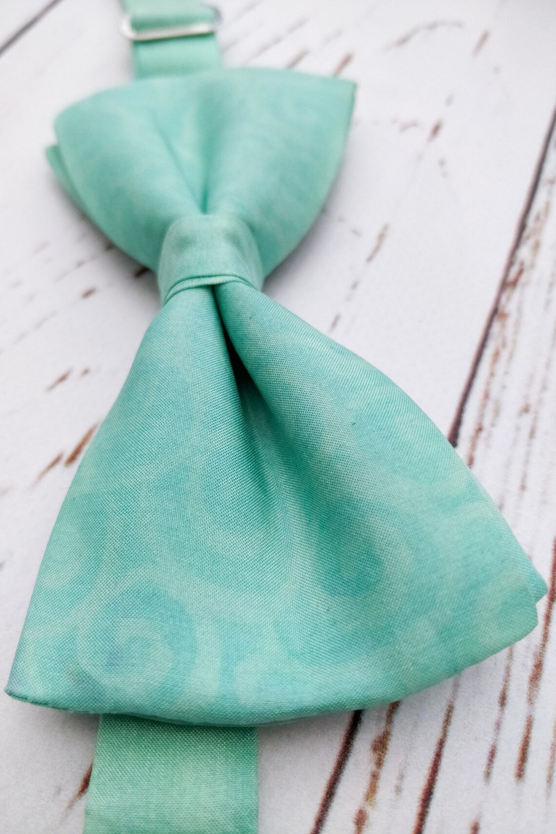 Sea Foam green bow tie adjustable strap wedding bowtie sea Etsy