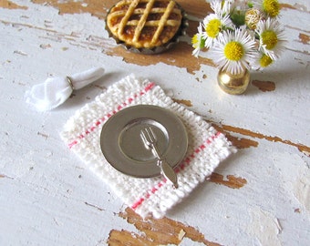 Dollhouse Miniature Placemat, Handmade Woven Pink White Kitchen Table Mat, 1:12 Scale Artisan Doll House Modern Beach Farmhouse Furniture