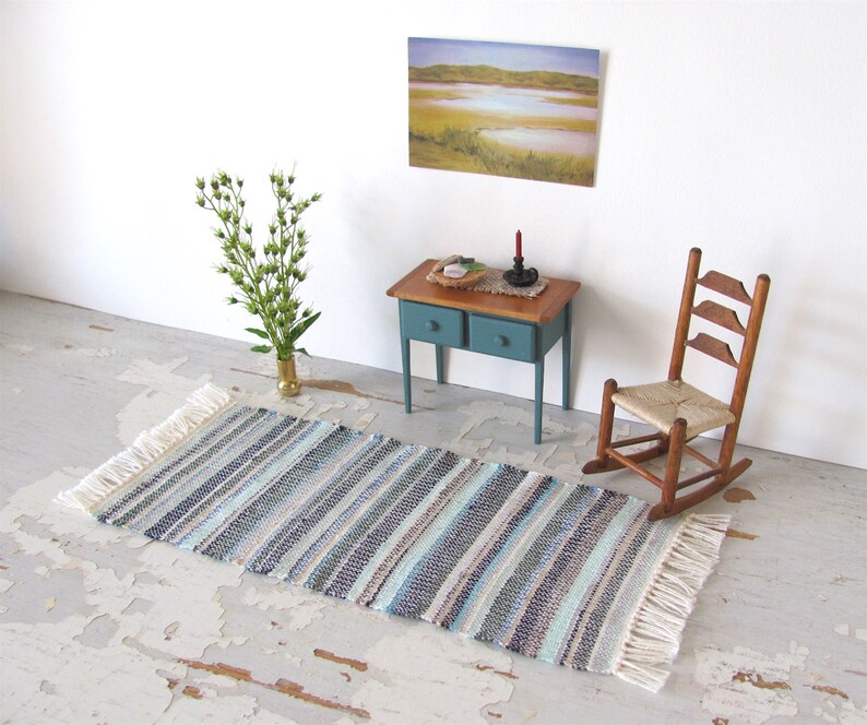 Dollhouse Miniature Rug 112 Scale Artisan Dollhouse Etsy