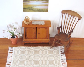 Dollhouse Miniature Rug, Hand Woven Beige White Carpet, 1:12 Scale Artisan Furniture for Beach Cottage Farmhouse Country Cabin Doll House