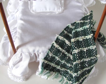 1:12 Scale Miniature Dollhouse Throw Blanket, Handmade Woven Artisan Bedding in Dark Green White for Fairy Cottage, Rustic Cabin Doll House