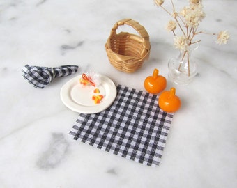1:12 Dollhouse Miniature Napkins, Black White Check Cloth Modern Kitchen or Dining Table Linens for Halloween Haunted Witch Ghost Doll House