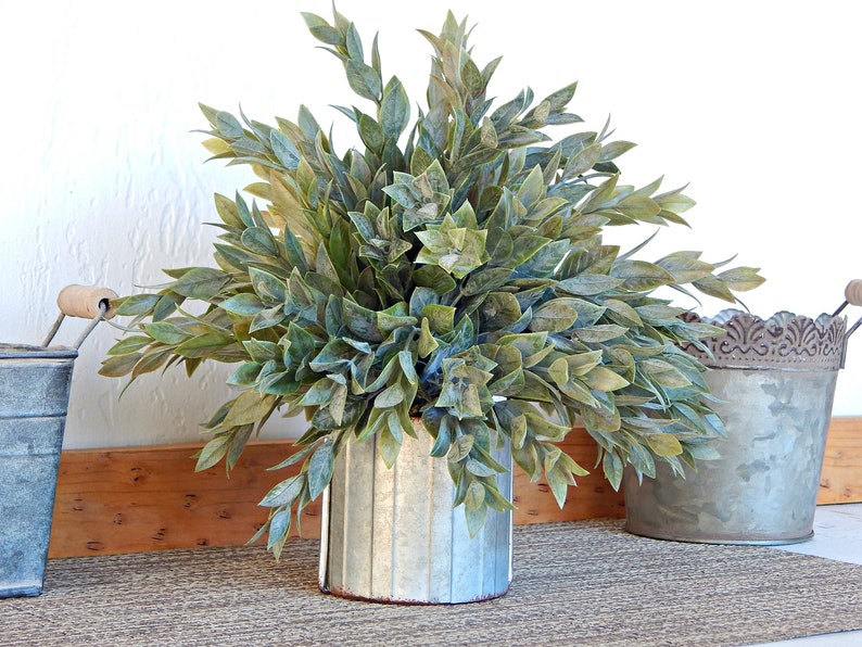 Indoor Fake Greenery Rustic Metal Decor Decorative Little Plant Small Tabletop Plant Faux Potted Plant