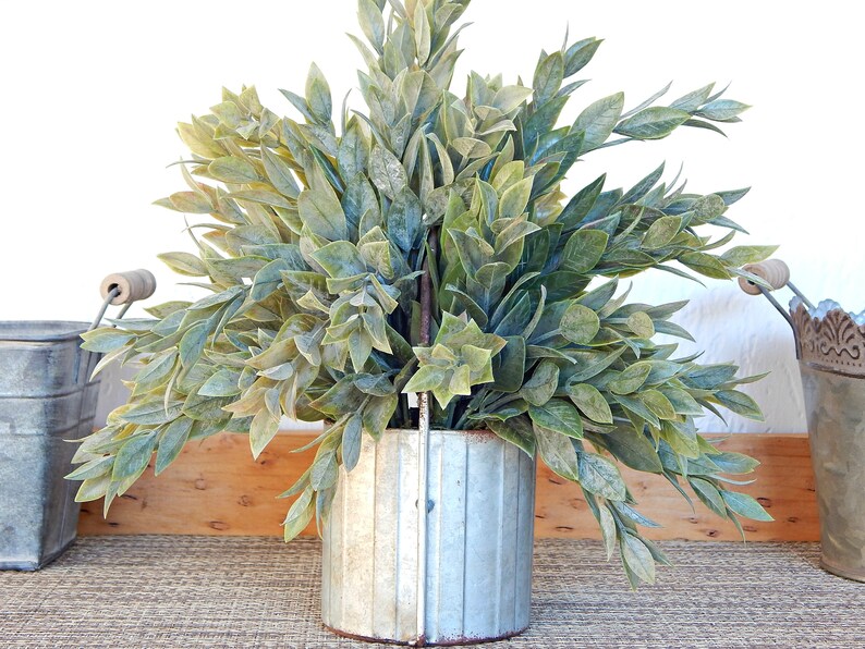 Indoor Fake Greenery Rustic Metal Decor Decorative Little Plant Small Tabletop Plant Faux Potted Plant