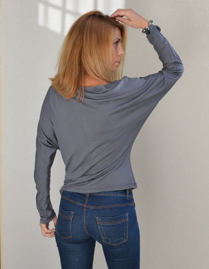 bat sleeve top
