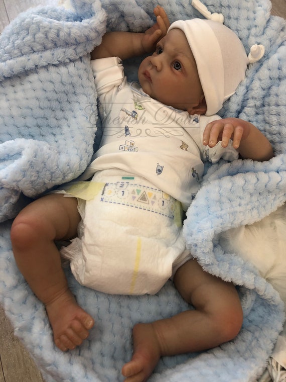 bébé reborn métisse