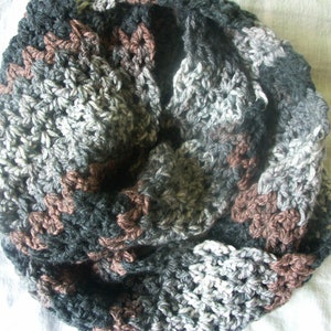 Loop scarf