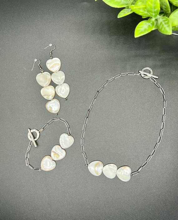 Heart beaded jewelry set, mother of pearl jewelry, white heart earrings, white heart necklace, white heart bracelet, faux shell,heart  beads