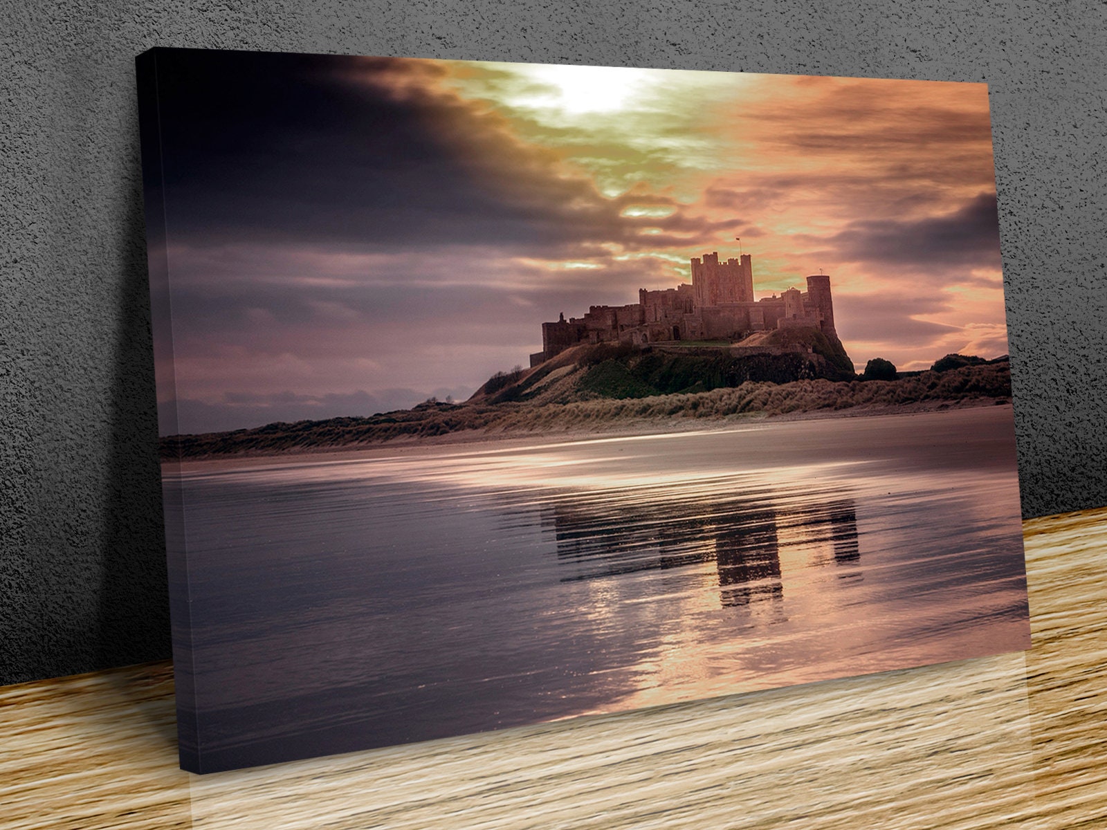 Artery8 Biglietto Di Auguri – Bamburgh Castle Colourful Acrylic, Bianco Interno, 17,5x12,5 Cm