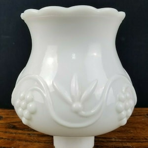 White Glass Chimney Shade Floral Design 1 3/5&quot; Fitter 5 1/4&quot; Tall