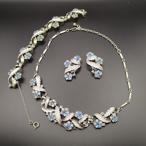3 Piece Costume Jewelry Set Coro Necklace Bracelet Earrings Blue Rhinestone