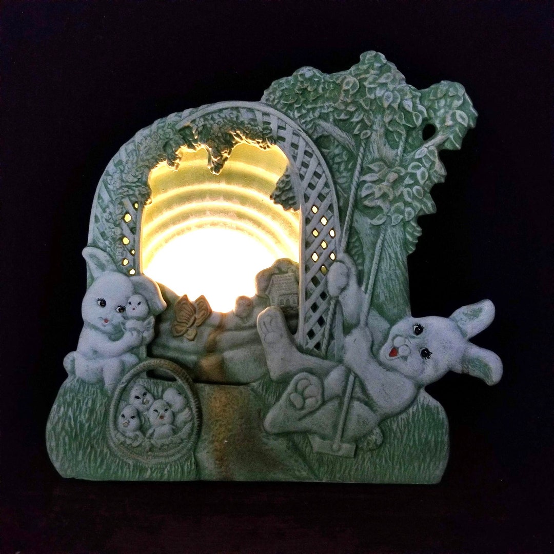 Ceramic Rabbits Lamp 1988 Tampa Bay Mold Night Light Far off Scenery