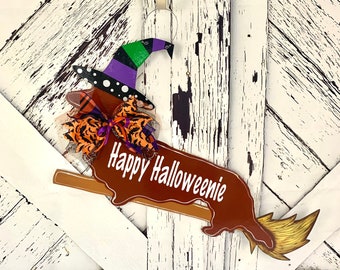 Dachshund Door Hanger, Halloween Door Hanger, Dachshund Halloween Door Hanger, Dachshund Gift, Dachshund Decor, Hallowween, Halloween decor