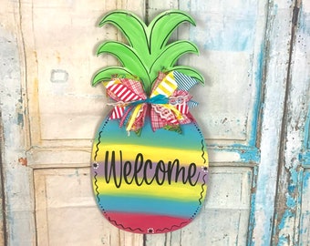 Summer Door Hanger, Pineapple Door Hanger, Welcome Door Hanger, Pineapple, Hello Summer, Summer Decor, Pineapple Welccome Sign