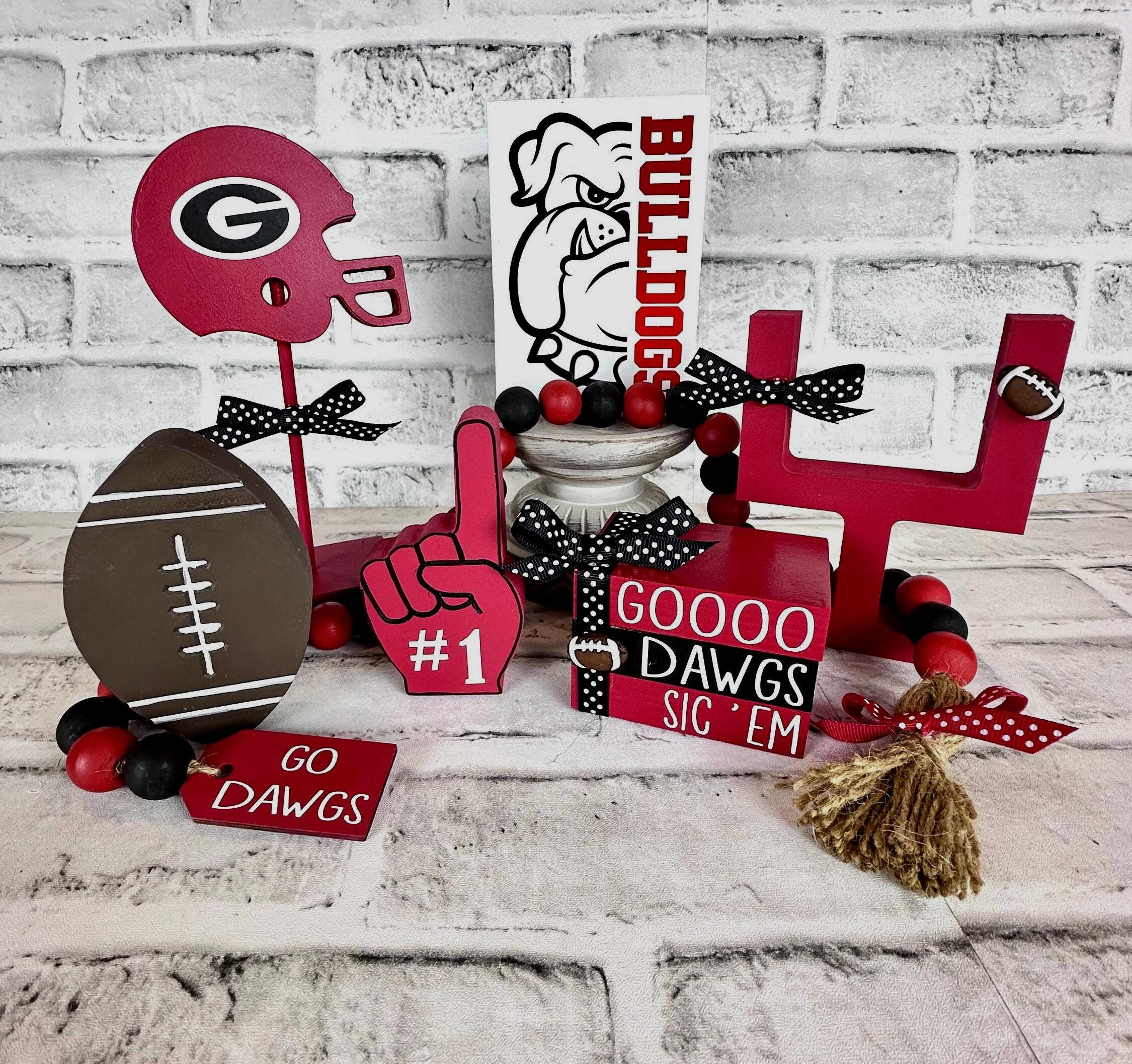 Georgia Bulldogs, Georgia, Football Tier Tray Decor, Dawgs, Georgia Tailgate, Game Day, Tier Tray Decor, Football, Georgia Garland, sic'em