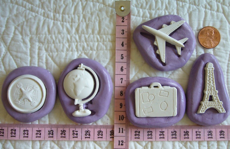 Globe Compass Suitcase Silicone Mold Cake Tool Fondant Chocolate Candy Decorations Polymer Clay Resin Airplane Eiffel Tower set 5 molds as shown