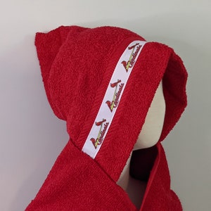 St. Louis Cardinals Hooded Towel - For babies, toddlers, preschoolers and beyond!
