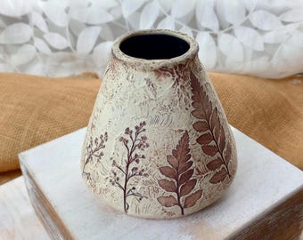Botanical pottery vase, ceramic flower vase, rustic decor, flower pressed pottery, fern print, wheel thrown pottery, gift, plant lovers