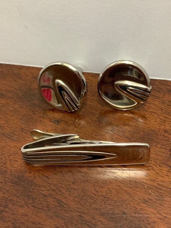 Men’s Cufflinks and Tie Bar Set