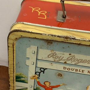 1950s Roy Rogers and Dale Evans Metal Lunchbox image 3