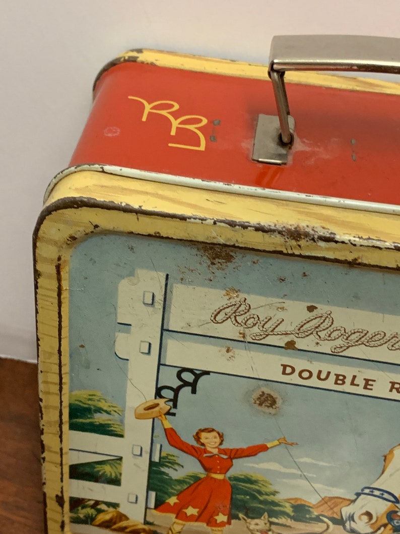 1950s Roy Rogers and Dale Evans Metal Lunchbox image 3