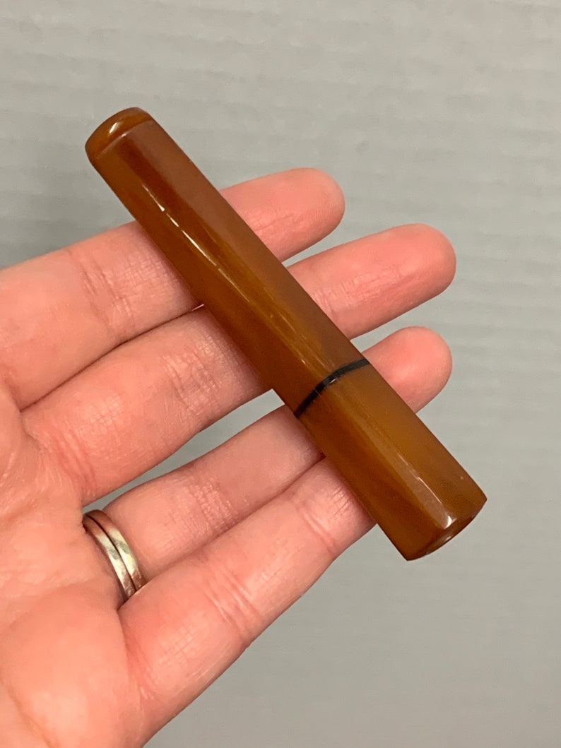 1940s Bakelite Cigarette Holder image 2