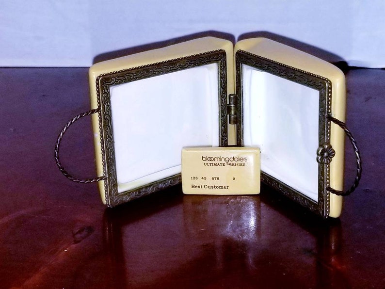 Vintage ceramic Limoge Bloomingdale/'s Little Brown Bag collectible trinket box with ceramic credit card!
