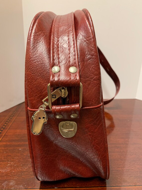 Vintage Burgandy Samsonite Carry on Bag Gem