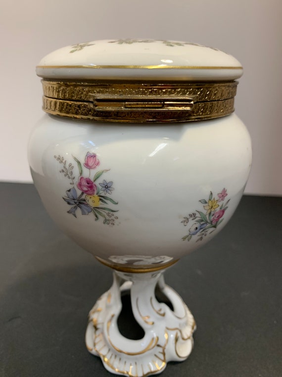 1950s Porcelain Hand Painted Trinket Jar - image 2