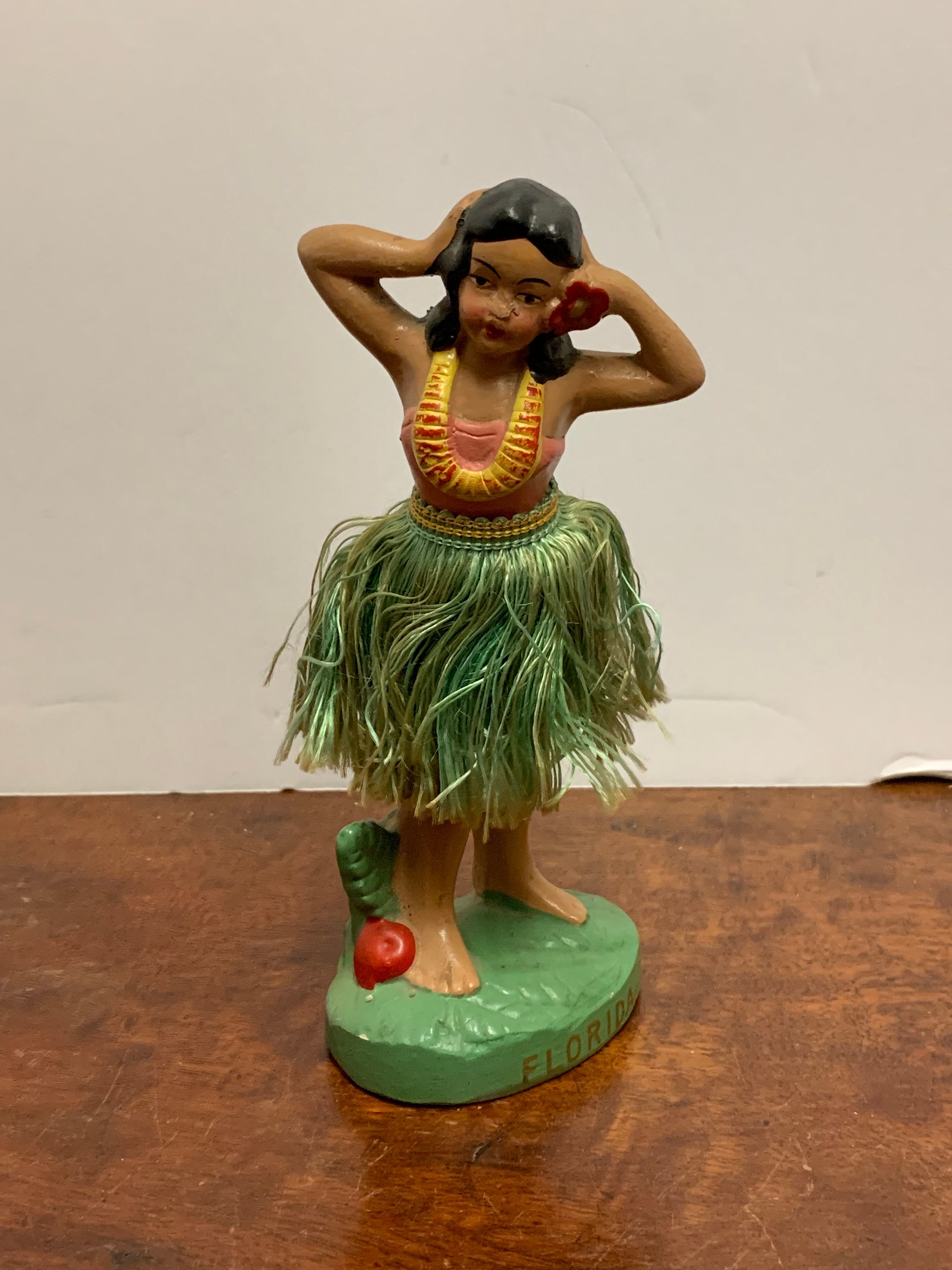 Hawaii Dancing Girl For Car Dashboard Hawaii Car Dashboard Dolls - Main Image