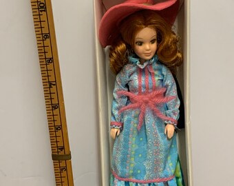 1971 Hasbro the World of Love “flower” Doll With Box and