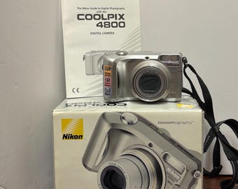 Vintage Nikon Coolpix 4800 Digital Camera